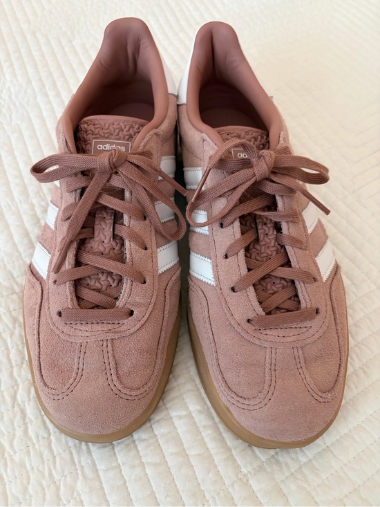 adidas Shoes - adidas Women's Gazelle’s  in Dusty Pink with White Stripes
